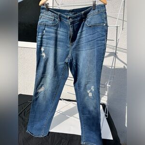 Chico’s Platinum Boyfriends Distressed Jeans Size 2.5